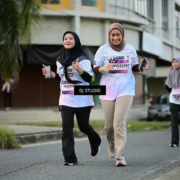 Runner Photo 7912072