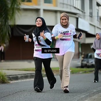 Runner Photo 7912074