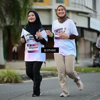 Runner Photo 7912089