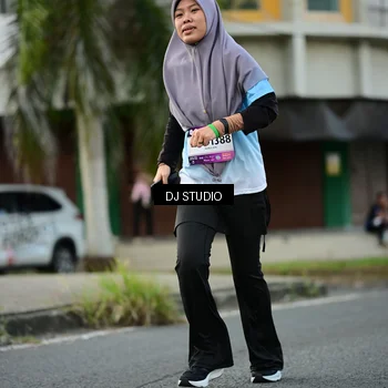 Runner Photo 7912126