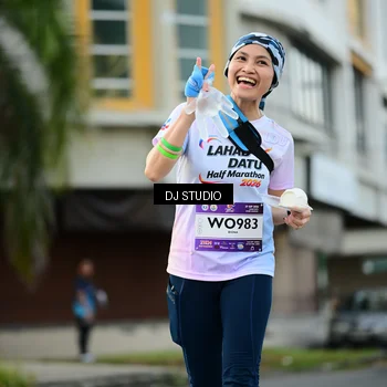 Runner Photo 7912135