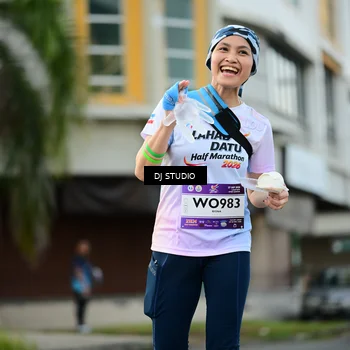 Runner Photo 7912143