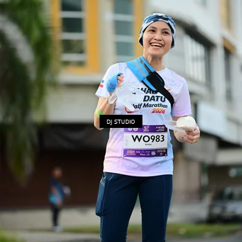 Runner Photo 7912148