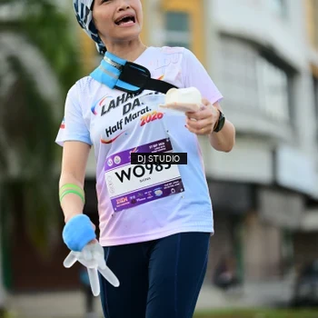 Runner Photo 7912157