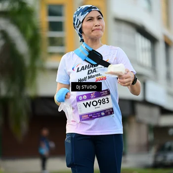 Runner Photo 7912158