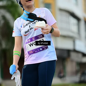 Runner Photo 7912164
