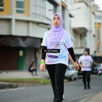 Runner Photo 7912169