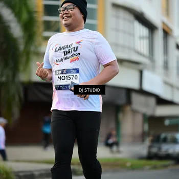 Runner Photo 7912196