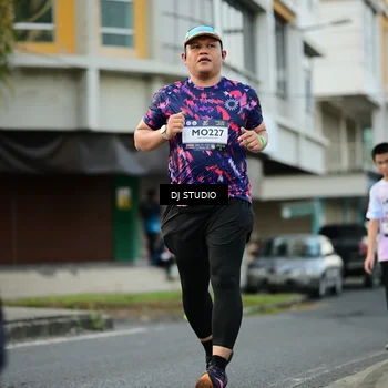 Runner Photo 7912230