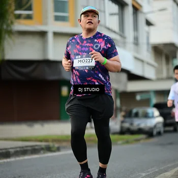 Runner Photo 7912238