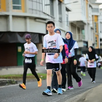 Runner Photo 7912269