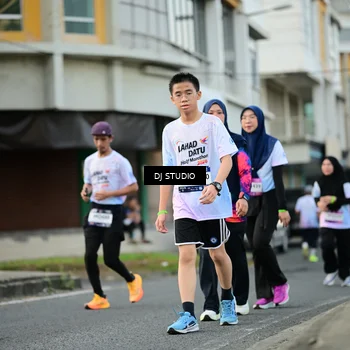 Runner Photo 7912270