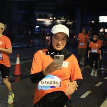 Runner Photo 7912314
