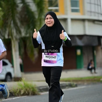 Runner Photo 7912316