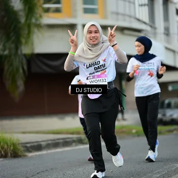 Runner Photo 7912336