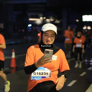 Runner Photo 7912339