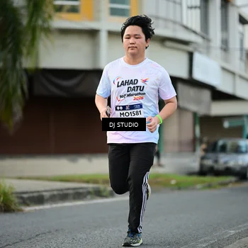 Runner Photo 7912394