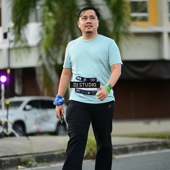 Runner Photo 7912422