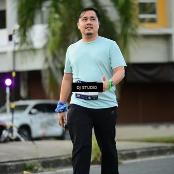Runner Photo 7912423