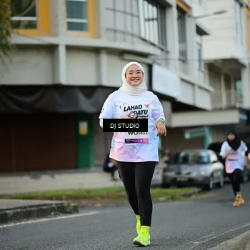 Runner Photo 7912437