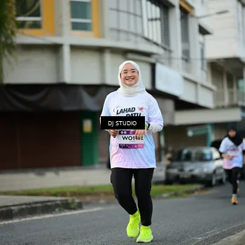 Runner Photo 7912443