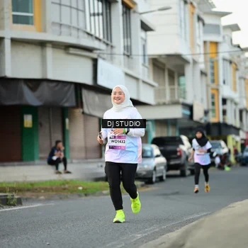 Runner Photo 7912447