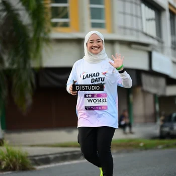 Runner Photo 7912449