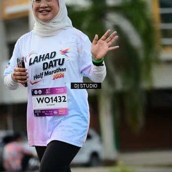 Runner Photo 7912481