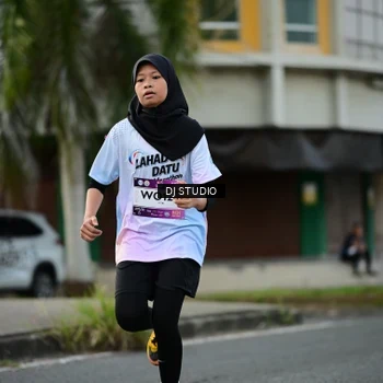 Runner Photo 7912489
