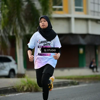 Runner Photo 7912491