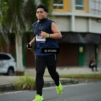 Runner Photo 7912519