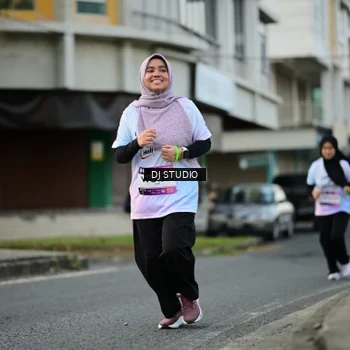 Runner Photo 7912527