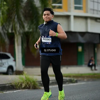 Runner Photo 7912530