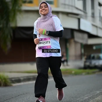 Runner Photo 7912553