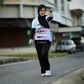 Runner Photo 7912562
