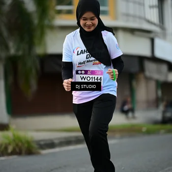 Runner Photo 7912577