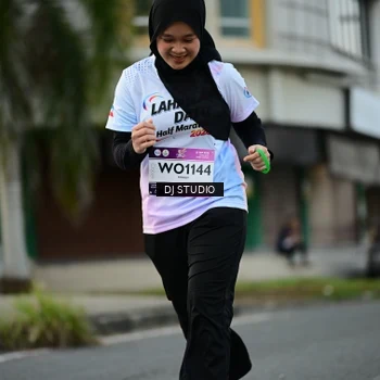 Runner Photo 7912585