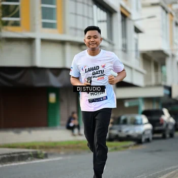 Runner Photo 7912613