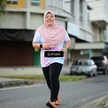 Runner Photo 7912645