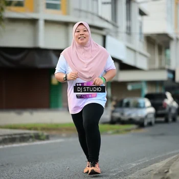 Runner Photo 7912655