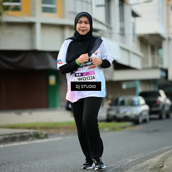 Runner Photo 7912660
