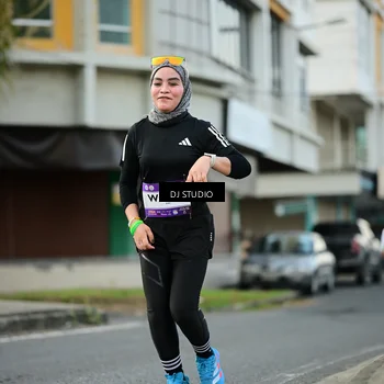 Runner Photo 7912697
