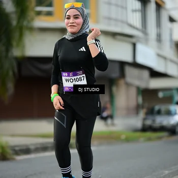 Runner Photo 7912699