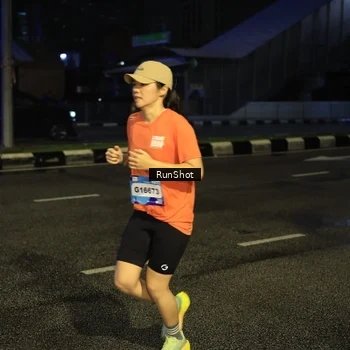 Runner Photo 7912713