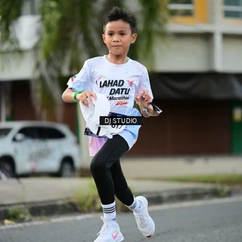 Runner Photo 7912729