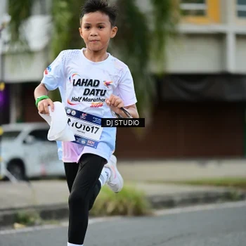 Runner Photo 7912733
