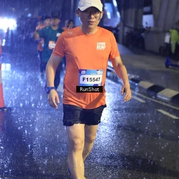 Runner Photo 7912738
