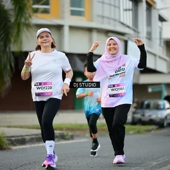 Runner Photo 7912748