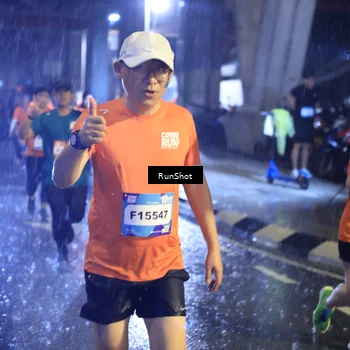 Runner Photo 7912755