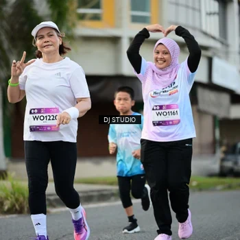 Runner Photo 7912761